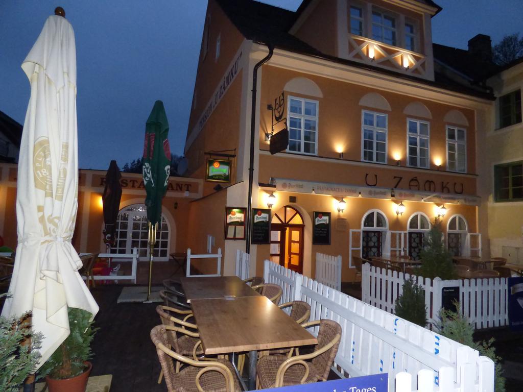 Penzion - Restaurant U Zamku Becov nad Teplou Ngoại thất bức ảnh